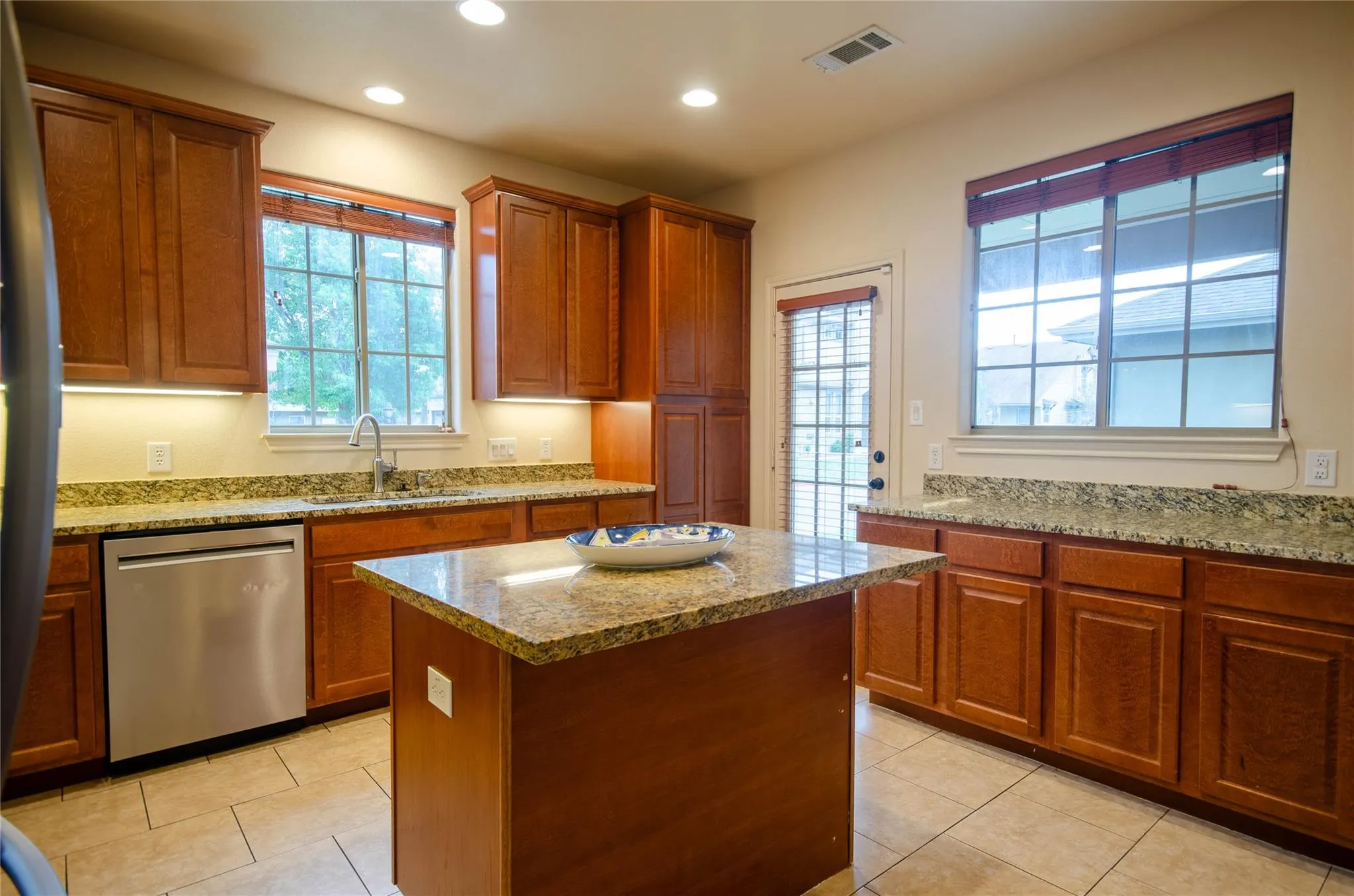 Photo 4 of 12805 CAPE MAY LN