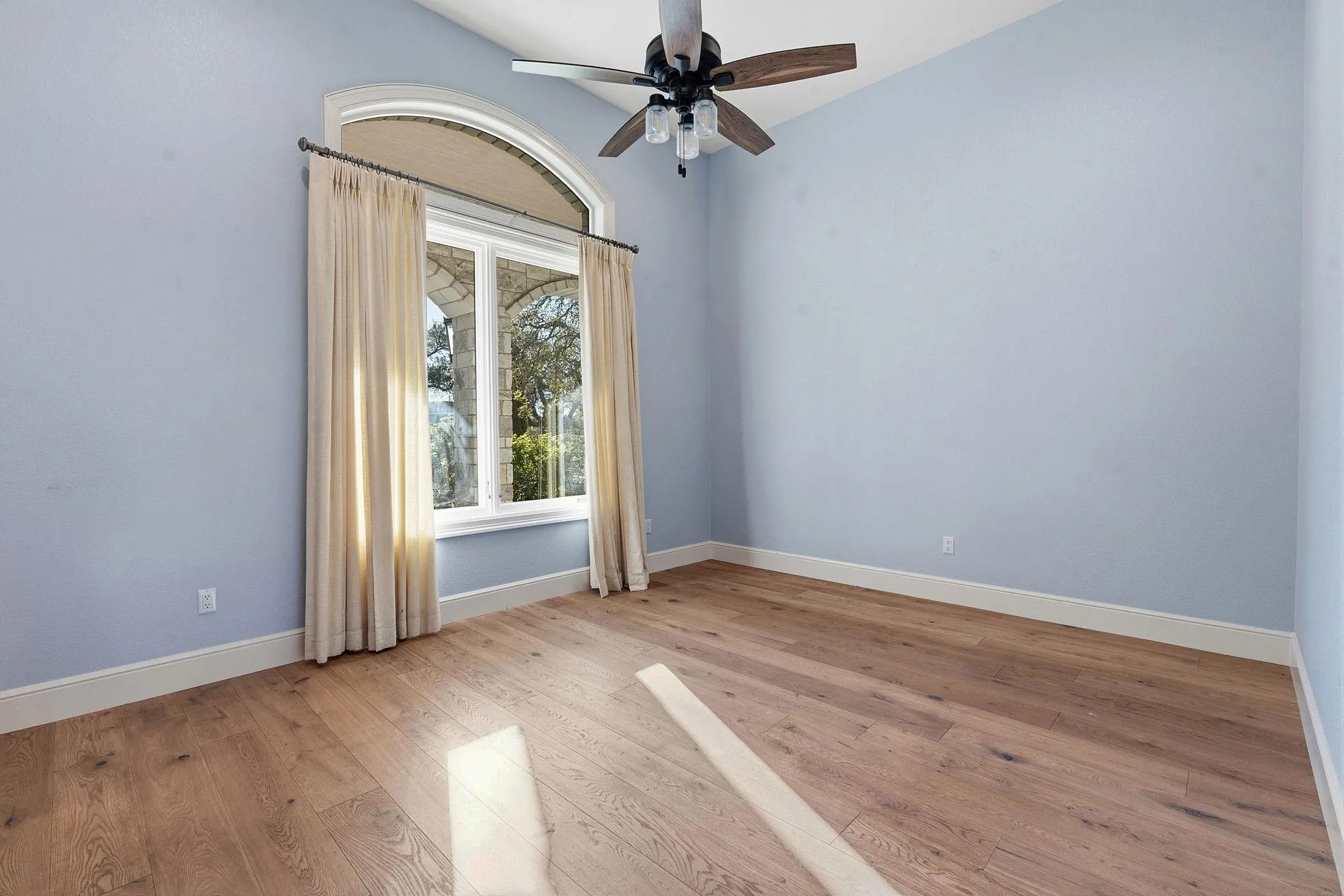 Photo of 306 NAPA CT, Driftwood, TX, 78619