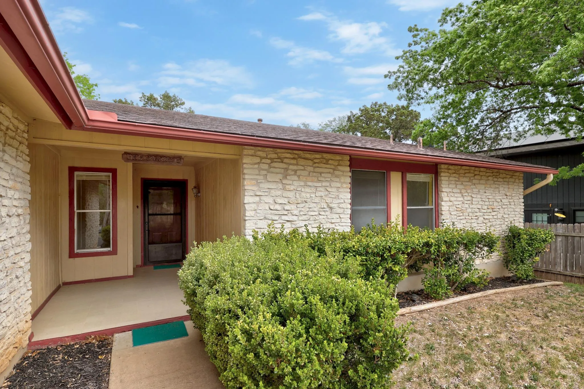 Photo 3 of 2110 TREDE DR
