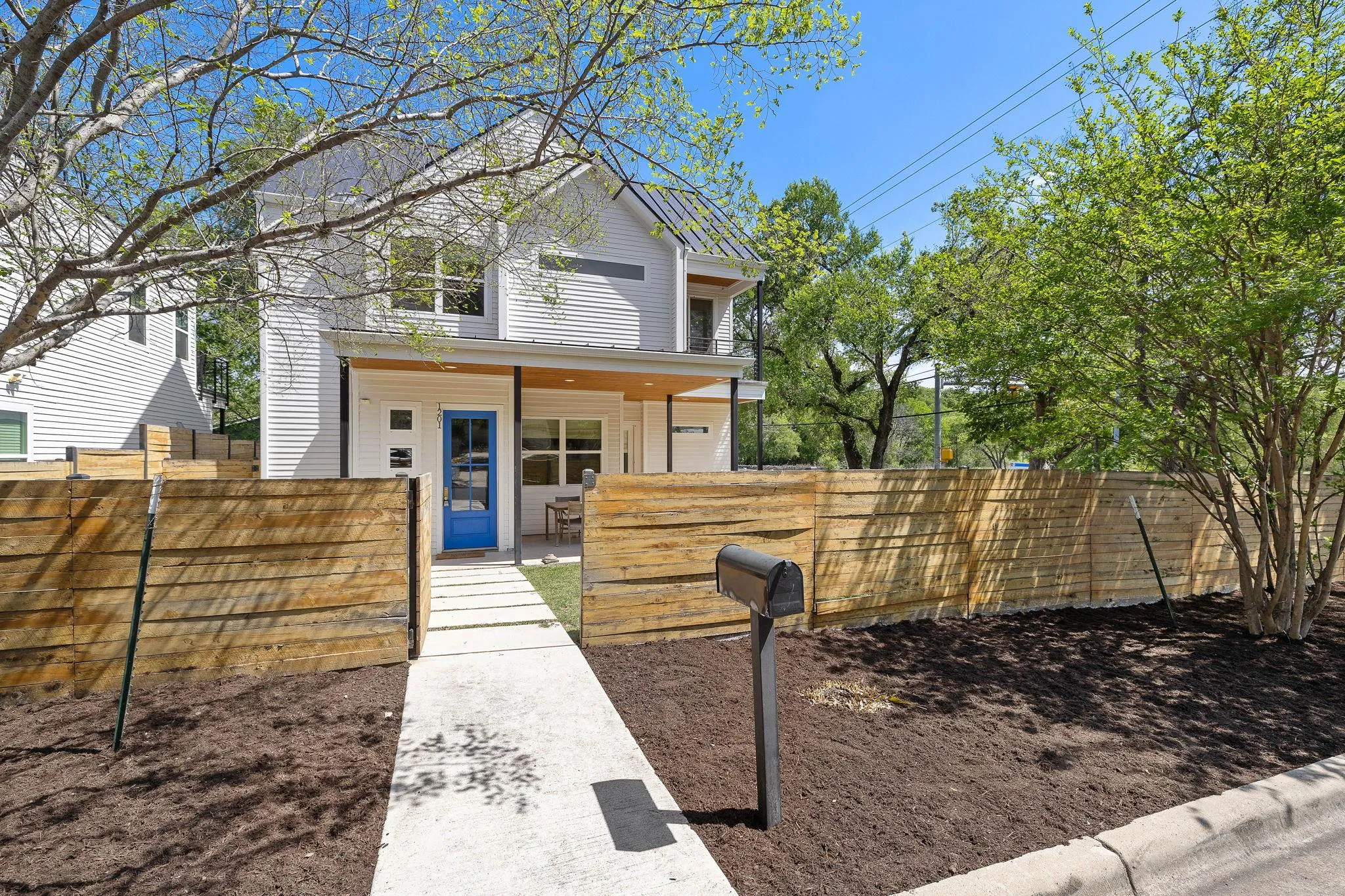 Photo of 1201 LUNA ST, Austin, TX, 78721
