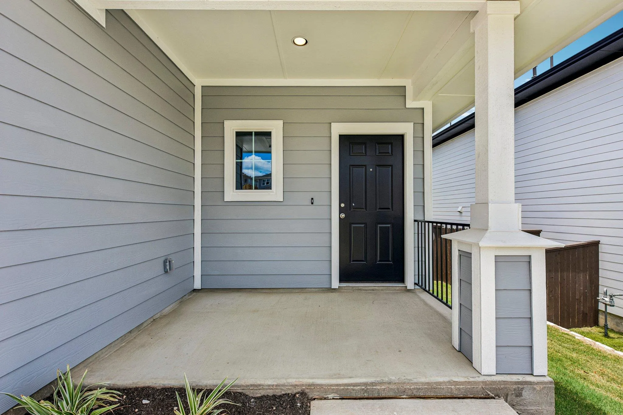 Photo 2 of 12004 MURANO DR