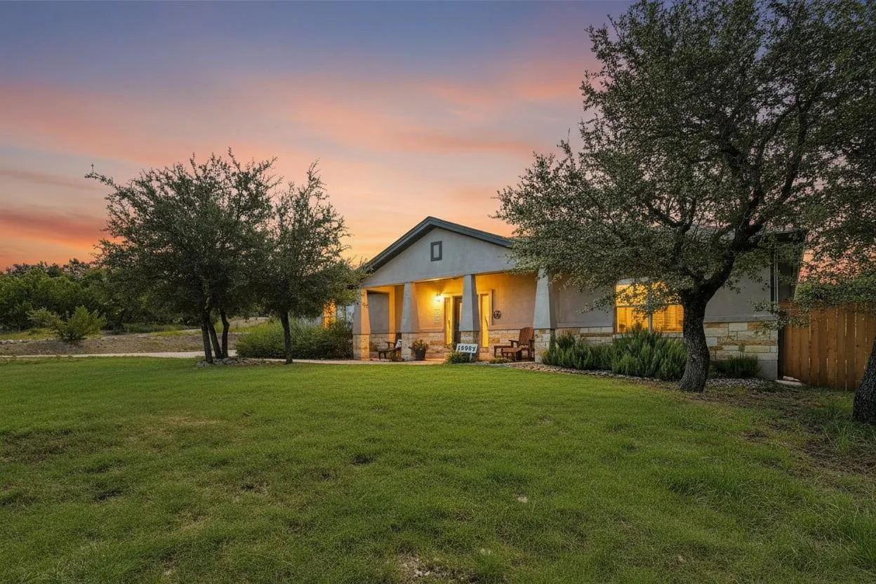 Photo of 19908 VICTORIA CHASE RD, Lago Vista, TX, 78645