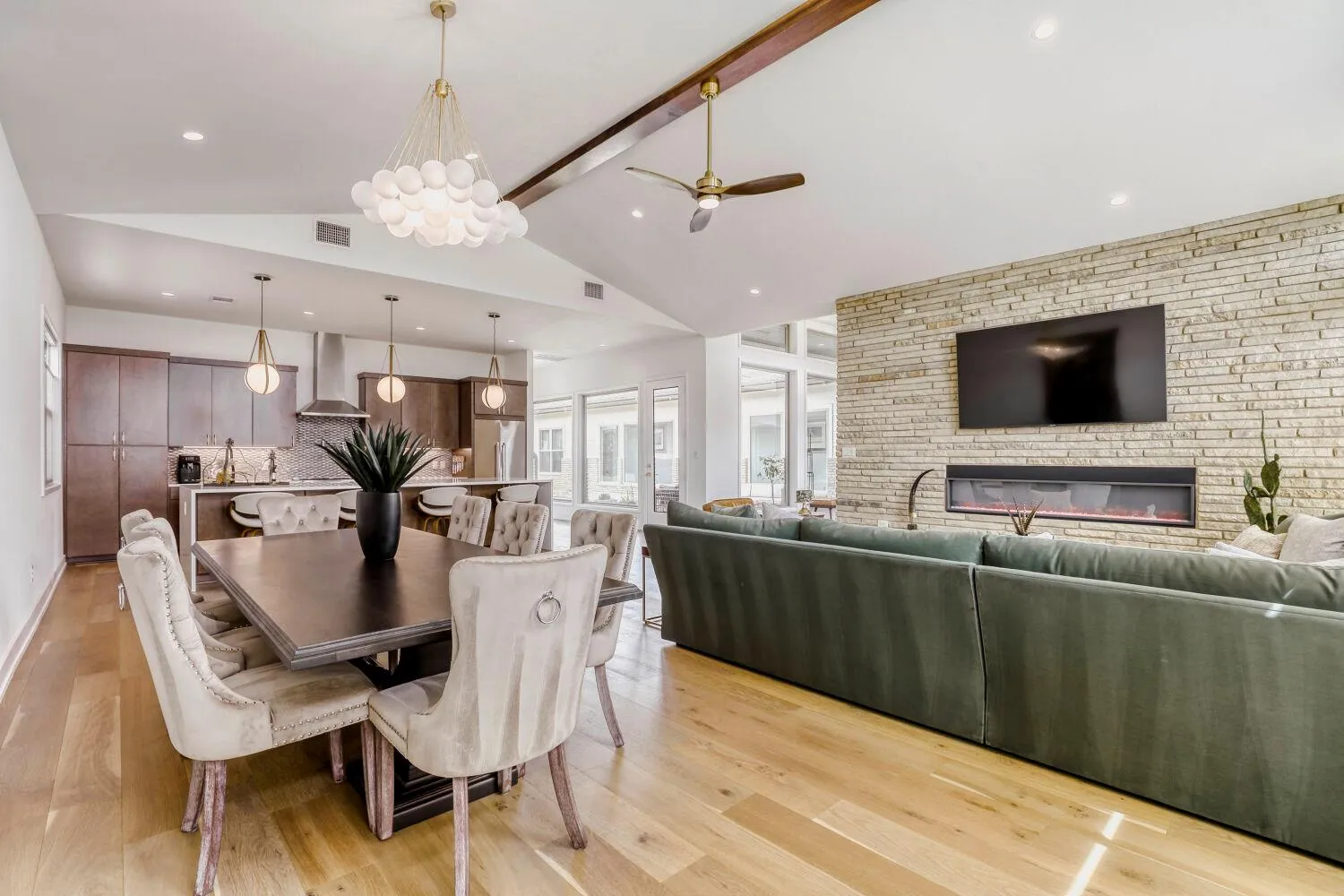 Photo 5 of 108 TAMBRA LEA LN