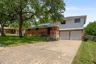 Photo of 706 CAMBRIDGE DR, Round Rock, TX, 78664