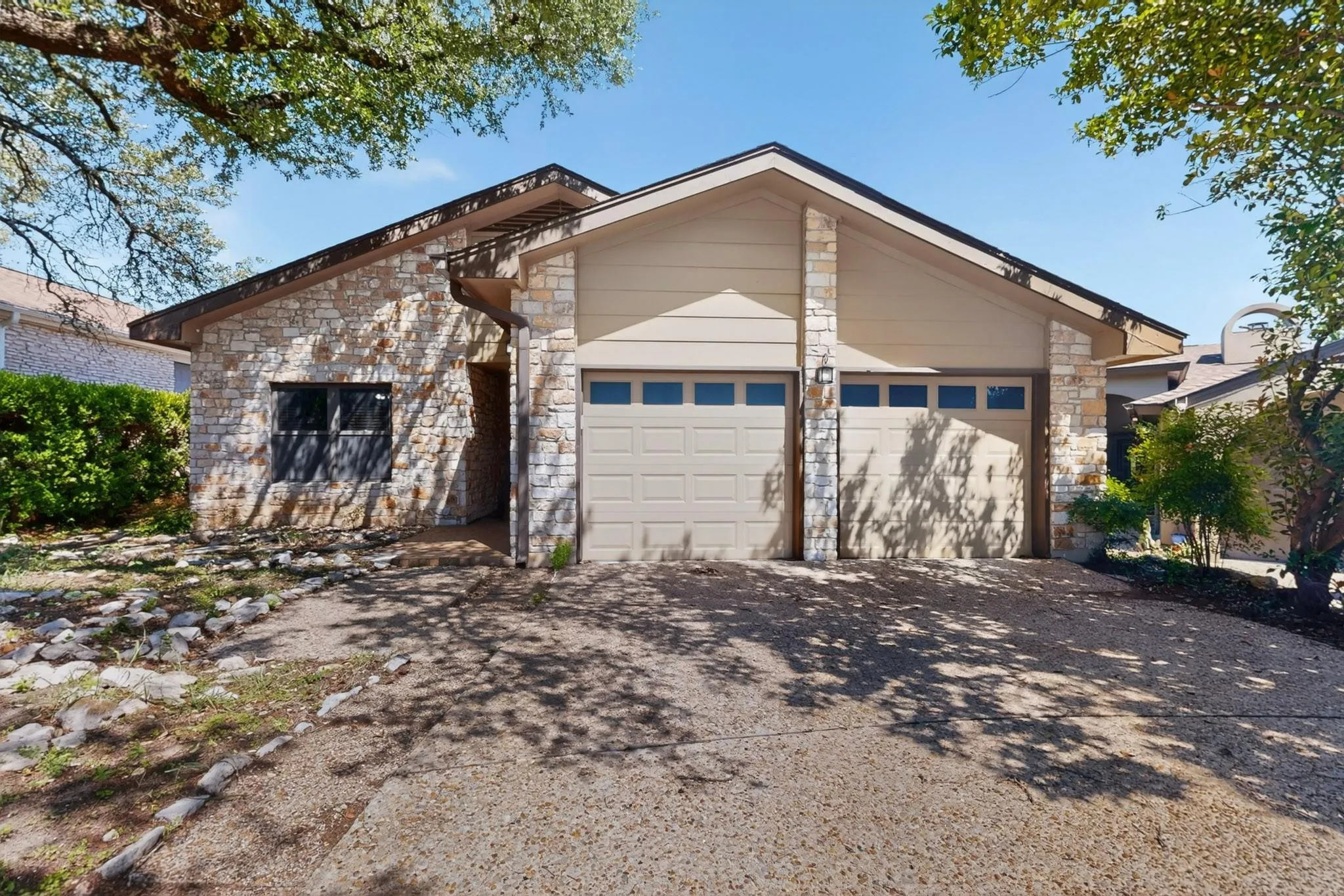 Photo of 9202 AMBERWOOD CV, Austin, TX, 78759