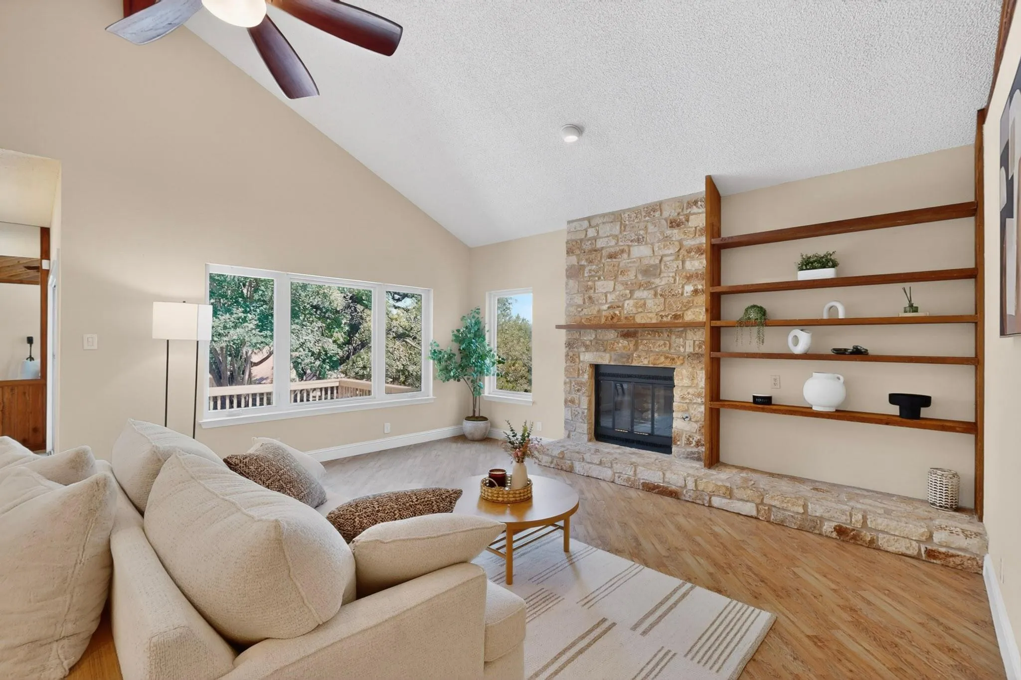 Photo 5 of 9202 AMBERWOOD CV