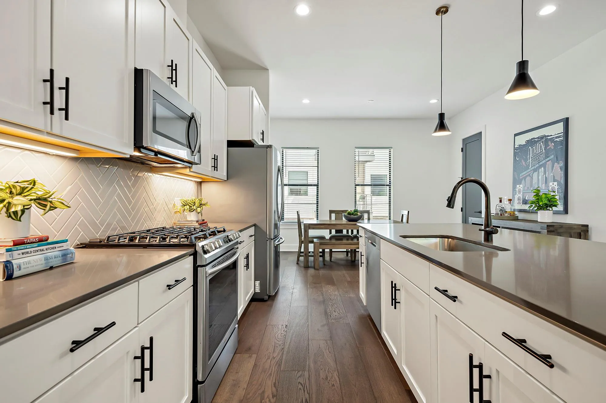 Photo of 3700 CLAWSON RD #501, Austin, 78704