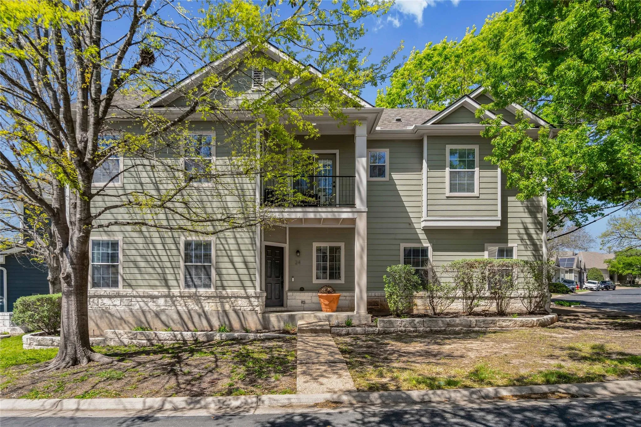 Photo of 411 W ST ELMO RD #24, Austin, TX, 78745