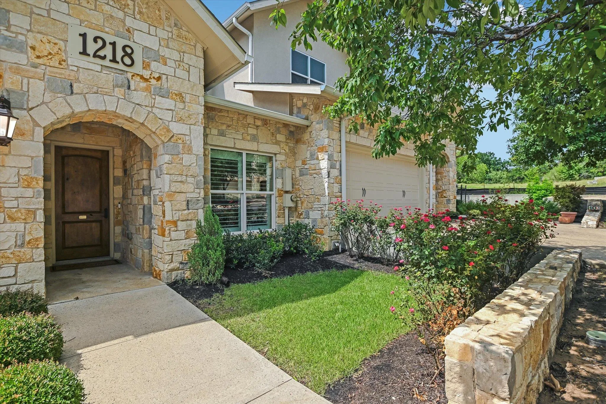 Photo 2 of 1218 HAVEN LN #102
