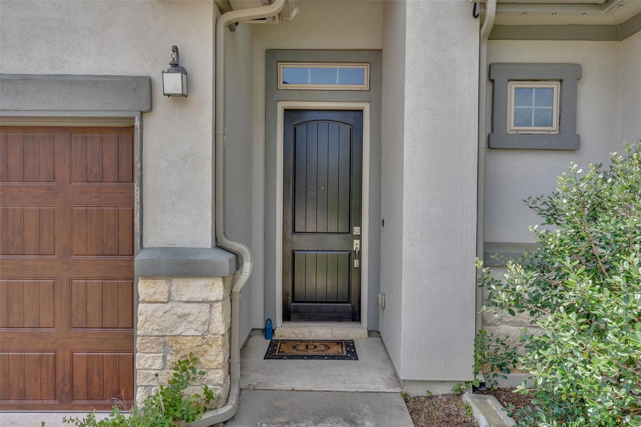 Photo 4 of 418 QUARTZ DR