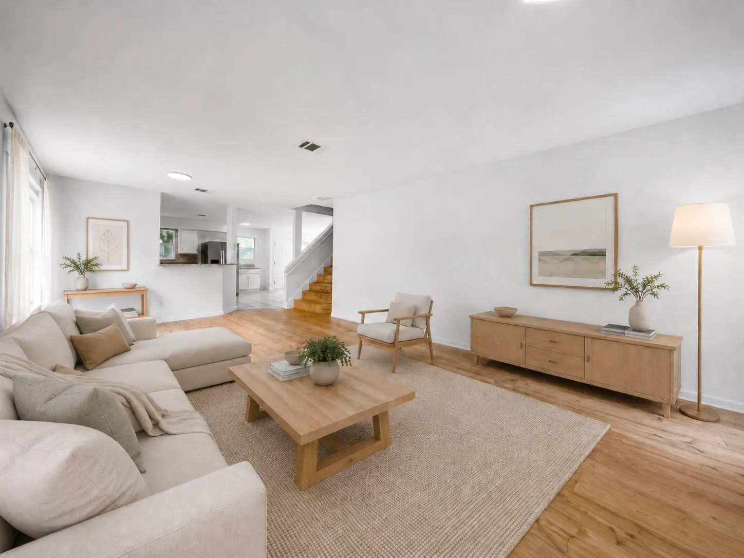 Photo 4 of 13701 CAMBOURNE DR