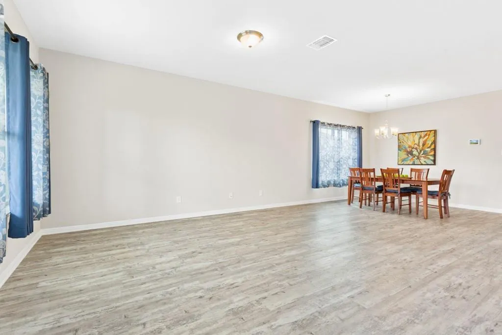 Photo 5 of 2072 PORT ELLEN DR