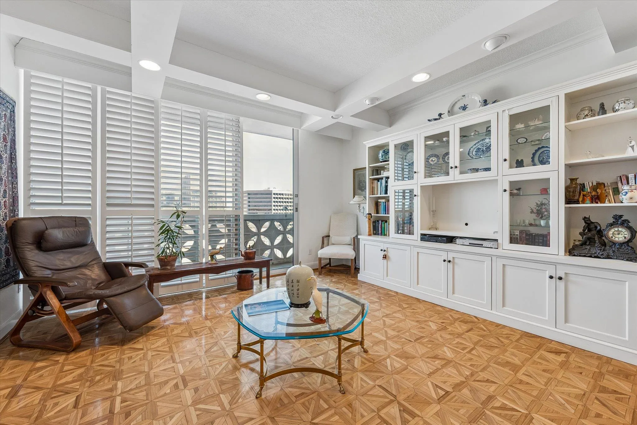 Photo 2 of 1801 LAVACA ST #6E