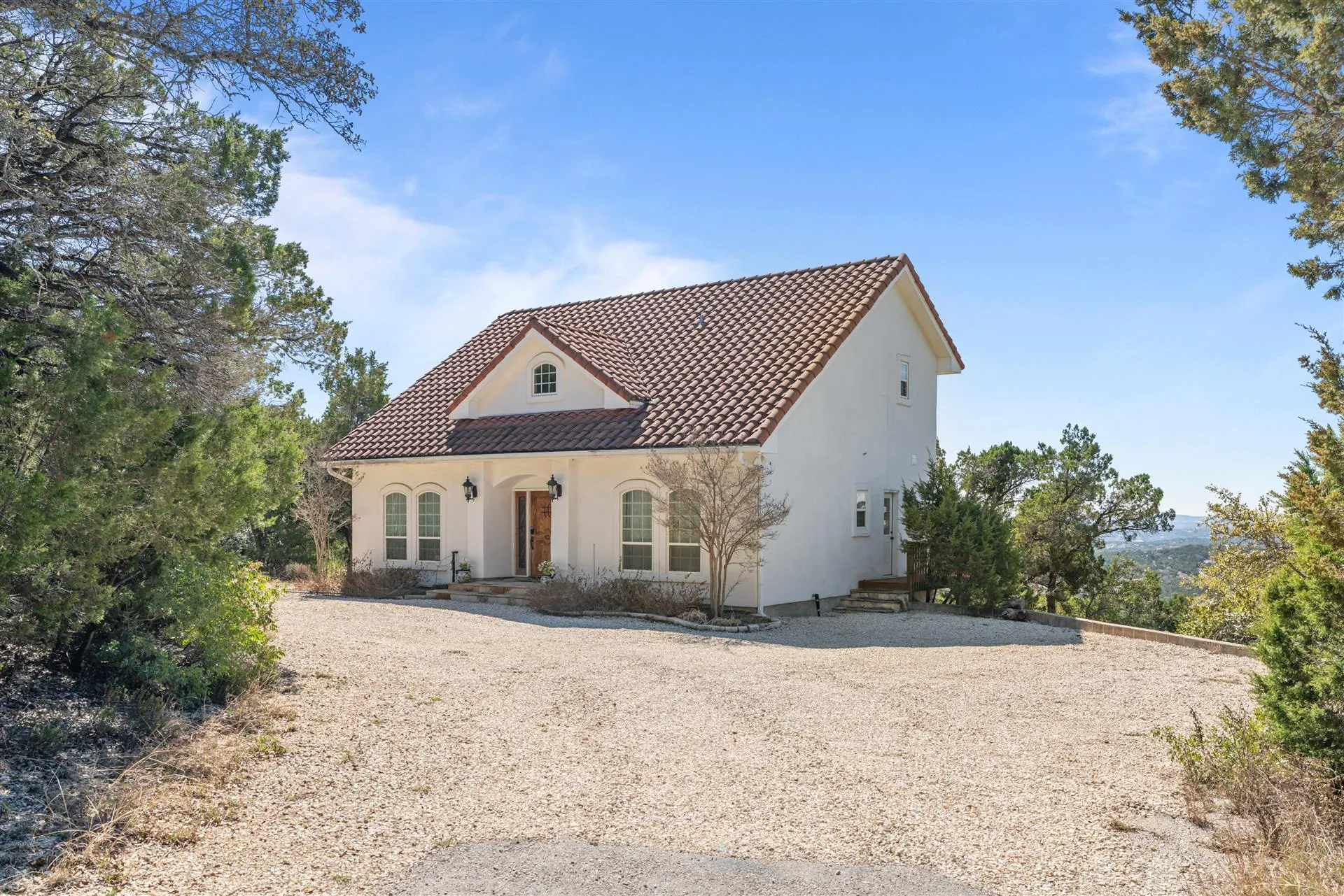 Photo of 8101 BREEZE WAY, Jonestown, TX, 78645