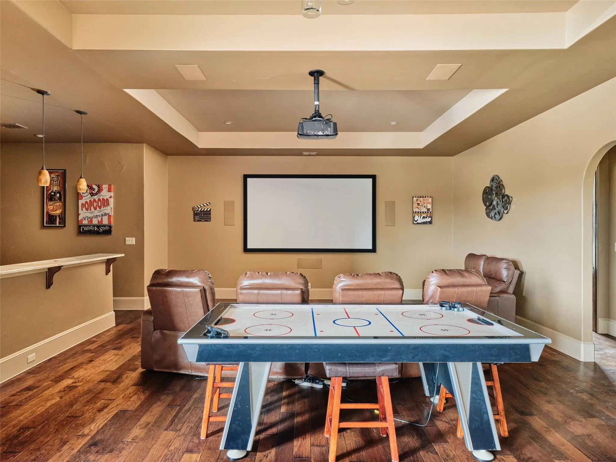Photo 4 of 600 COUNTY ROAD 257 NONE