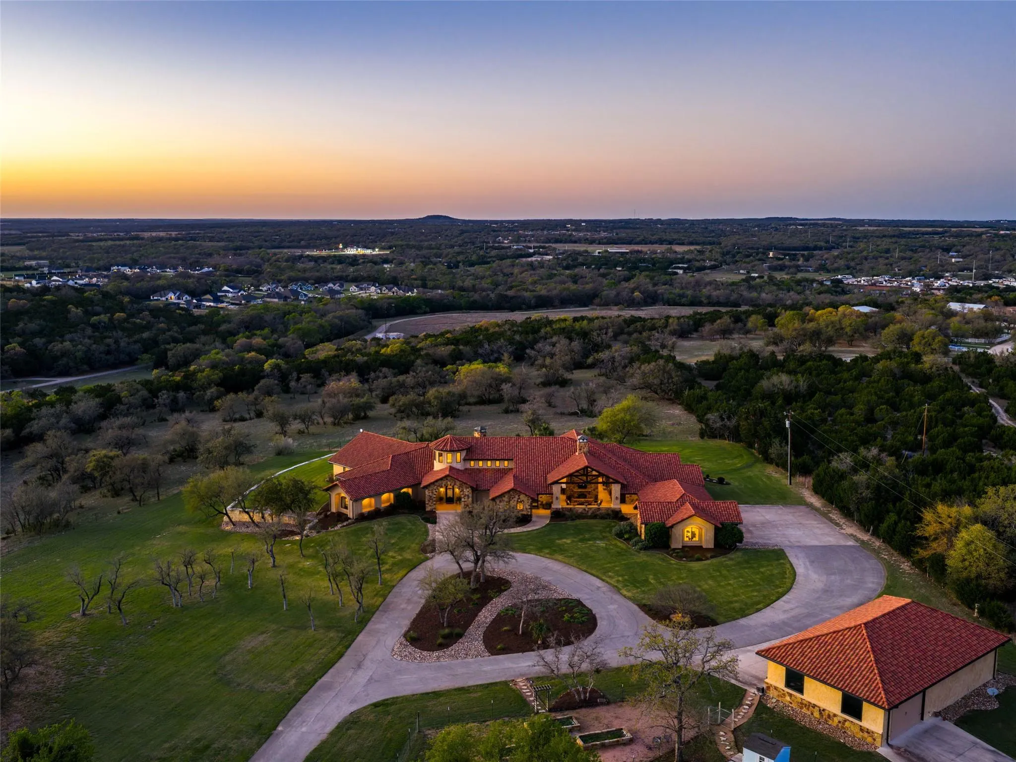 Photo of 600 COUNTY ROAD 257, Liberty Hill, TX, 78642