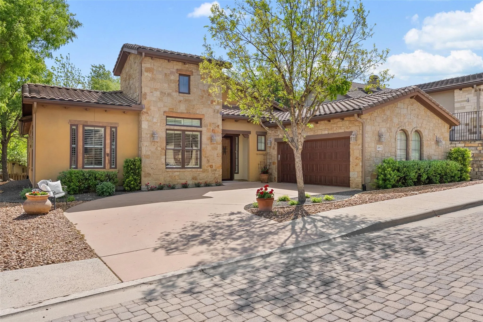 Photo 2 of 205 AMIATA AVE #96