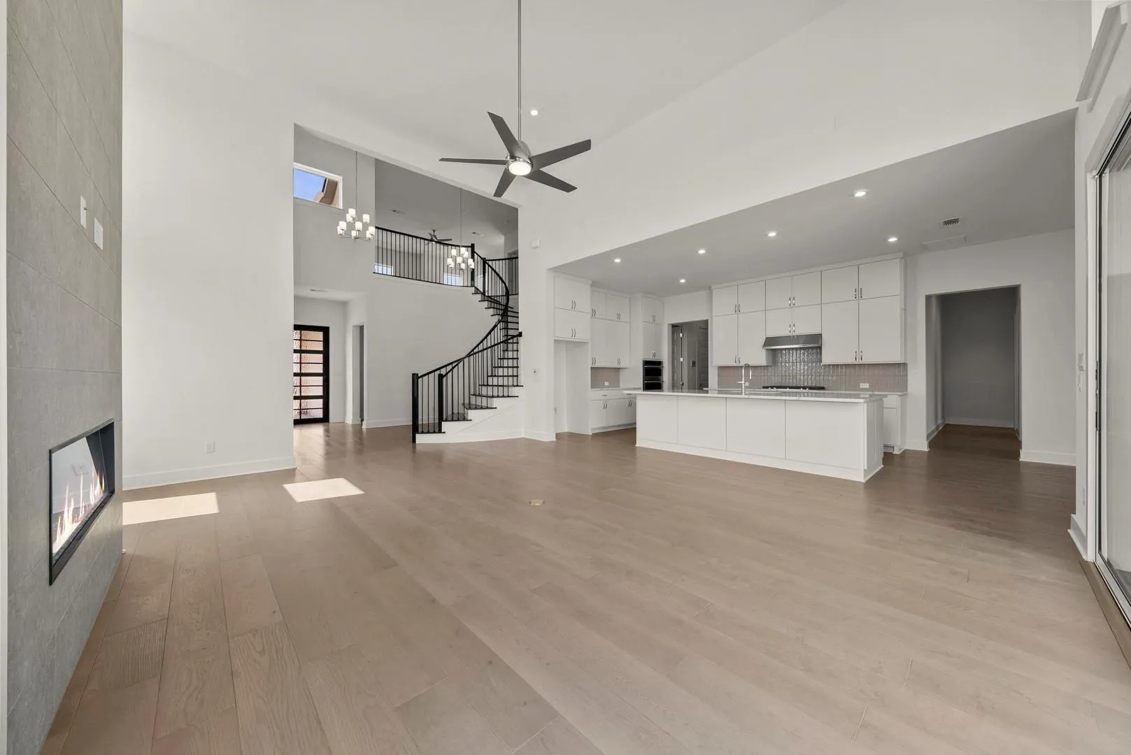 Photo 4 of 122 OSWALT WAY