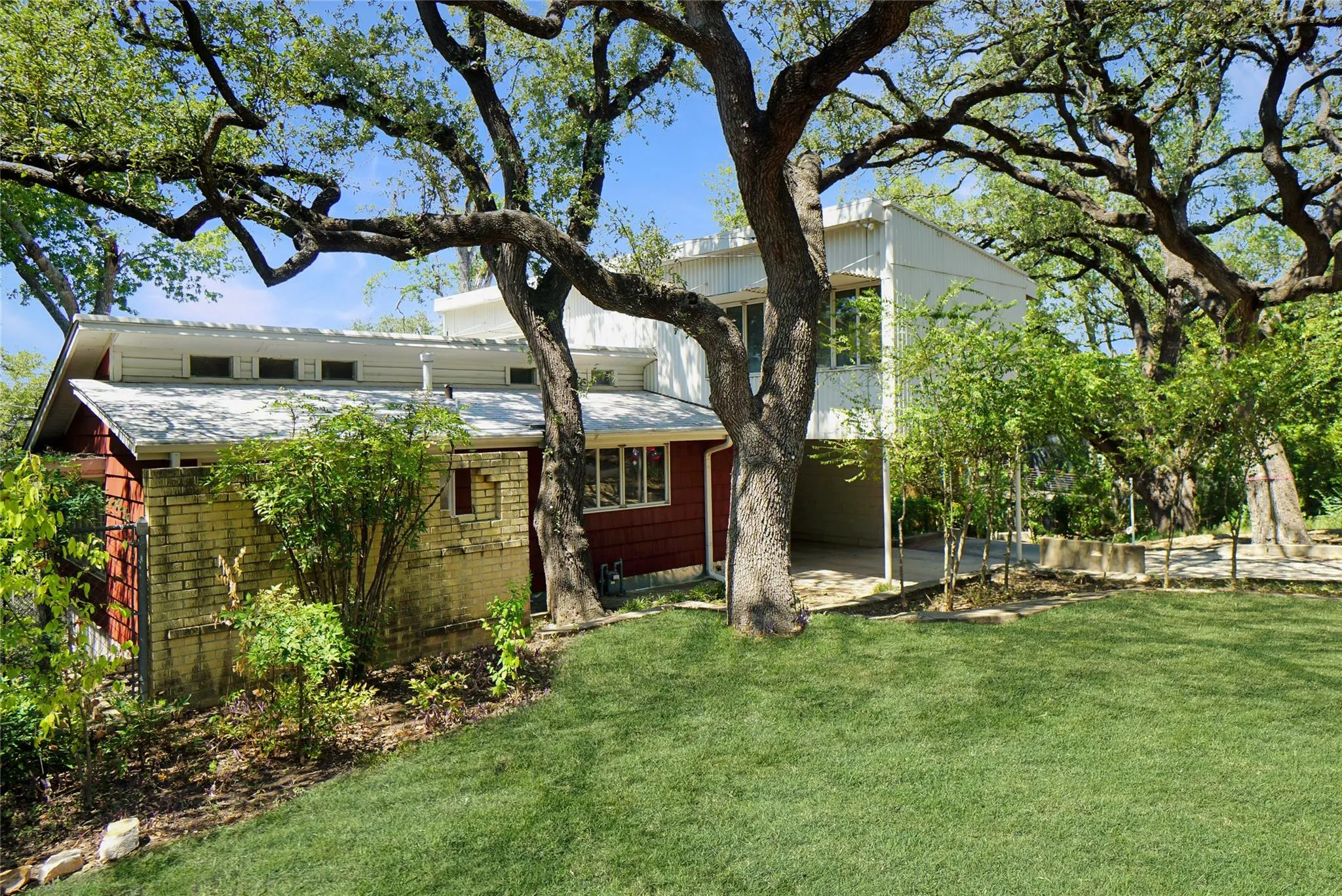 Photo of 1806 ALTA VISTA AVE, Austin, 78704