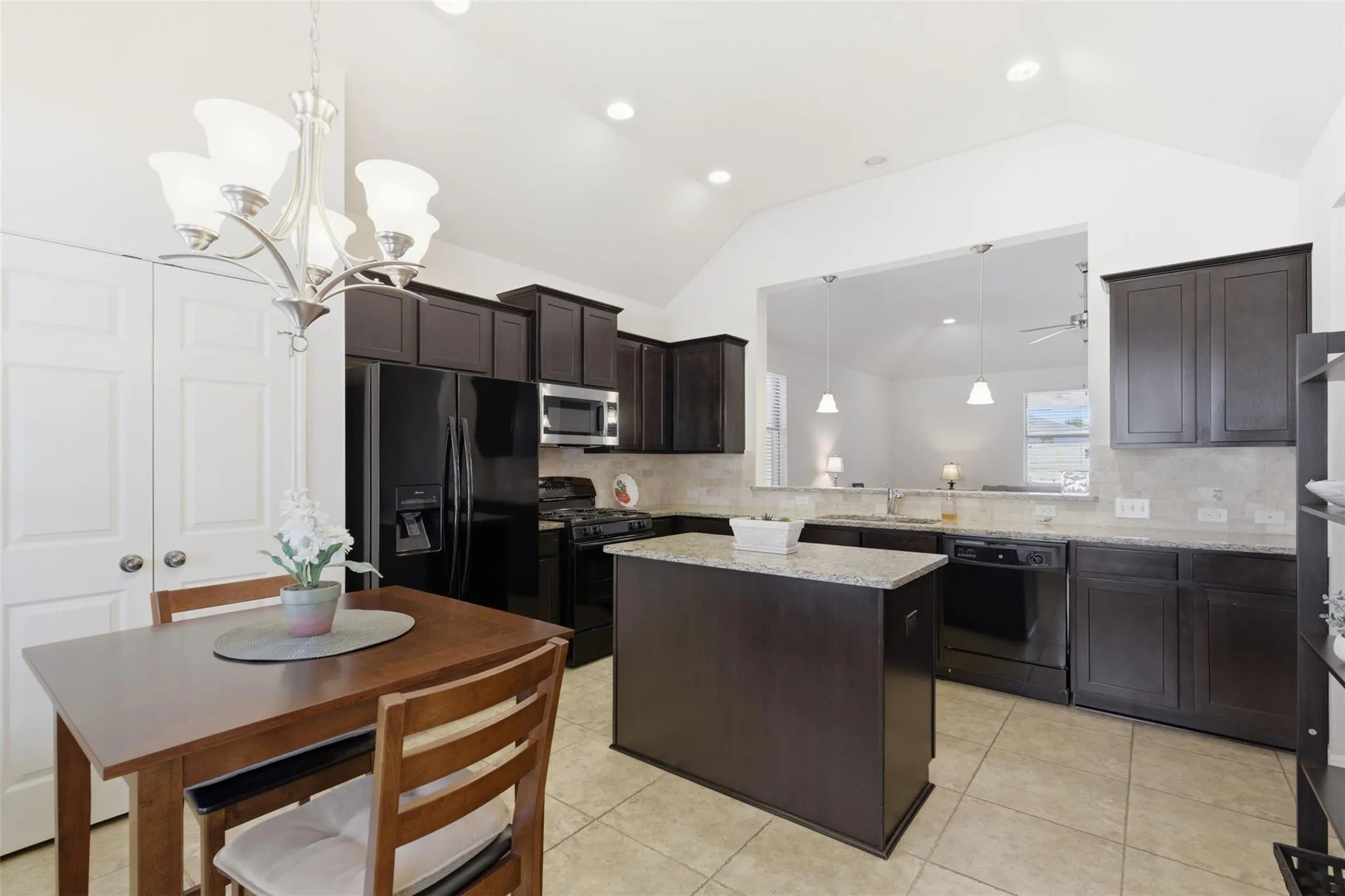 Photo 5 of 2144 GRANITE HILL DR