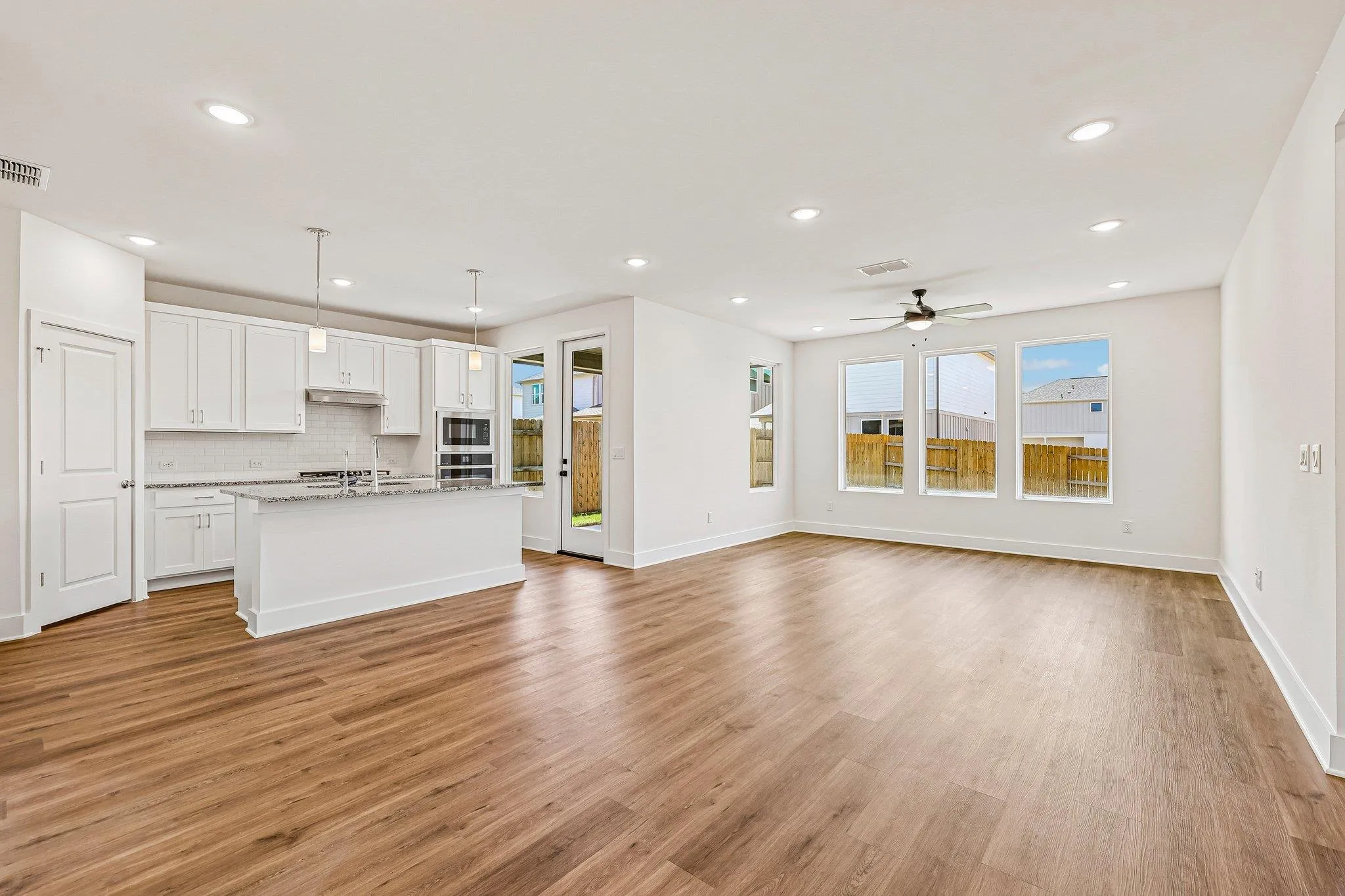 Photo 5 of 160 PRODIGAL WAY