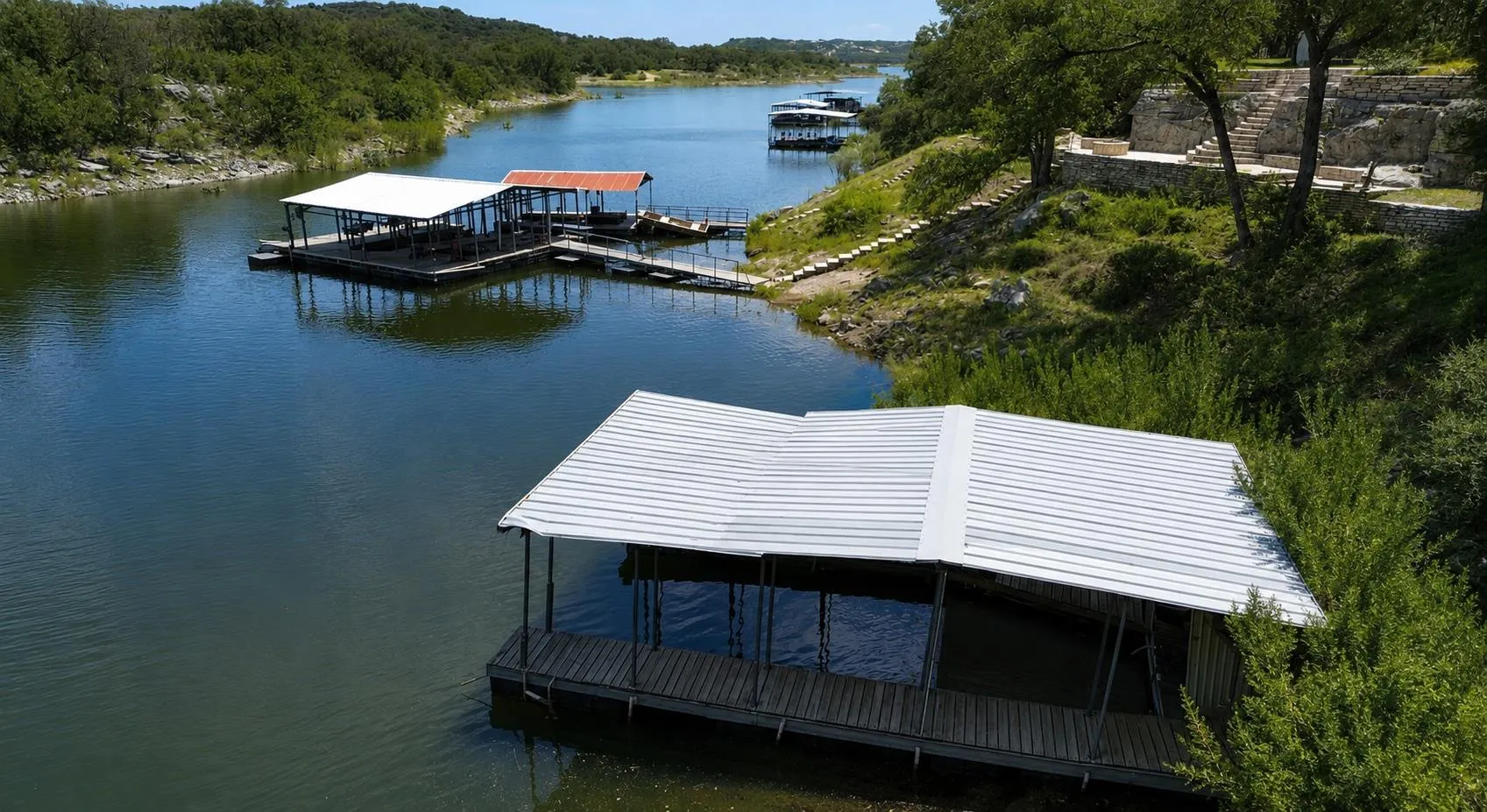 Photo 2 of 20100 SIESTA SHORES DR