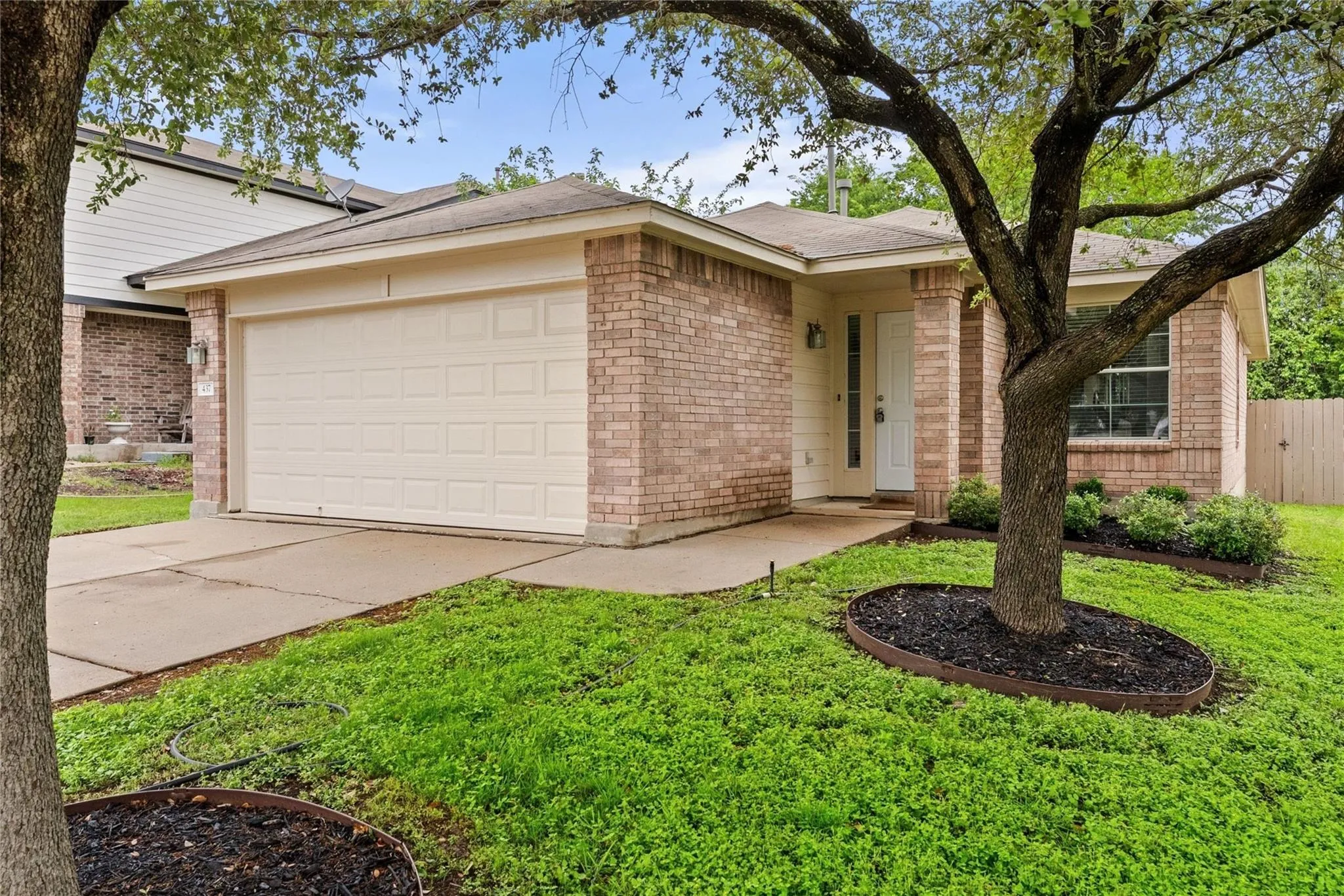 Photo of 437 SWEET LEAF LN, Pflugerville, 78660