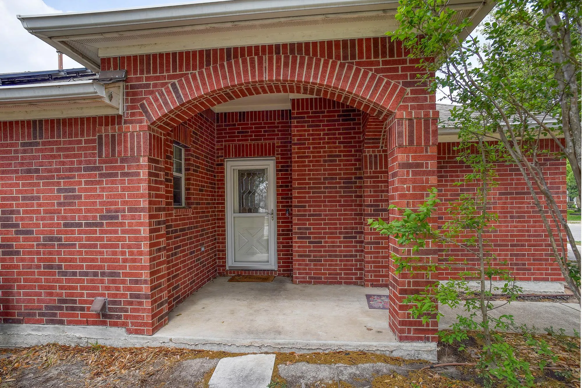 Photo 4 of 11608 PRINCE PHILLIP WAY