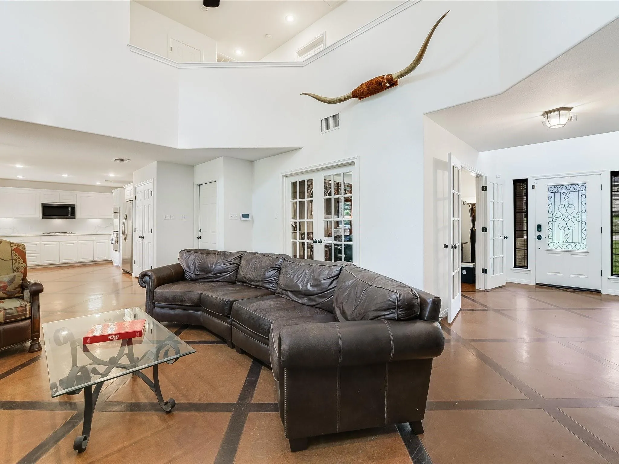Photo 5 of 15214 NIGHTINGALE LN