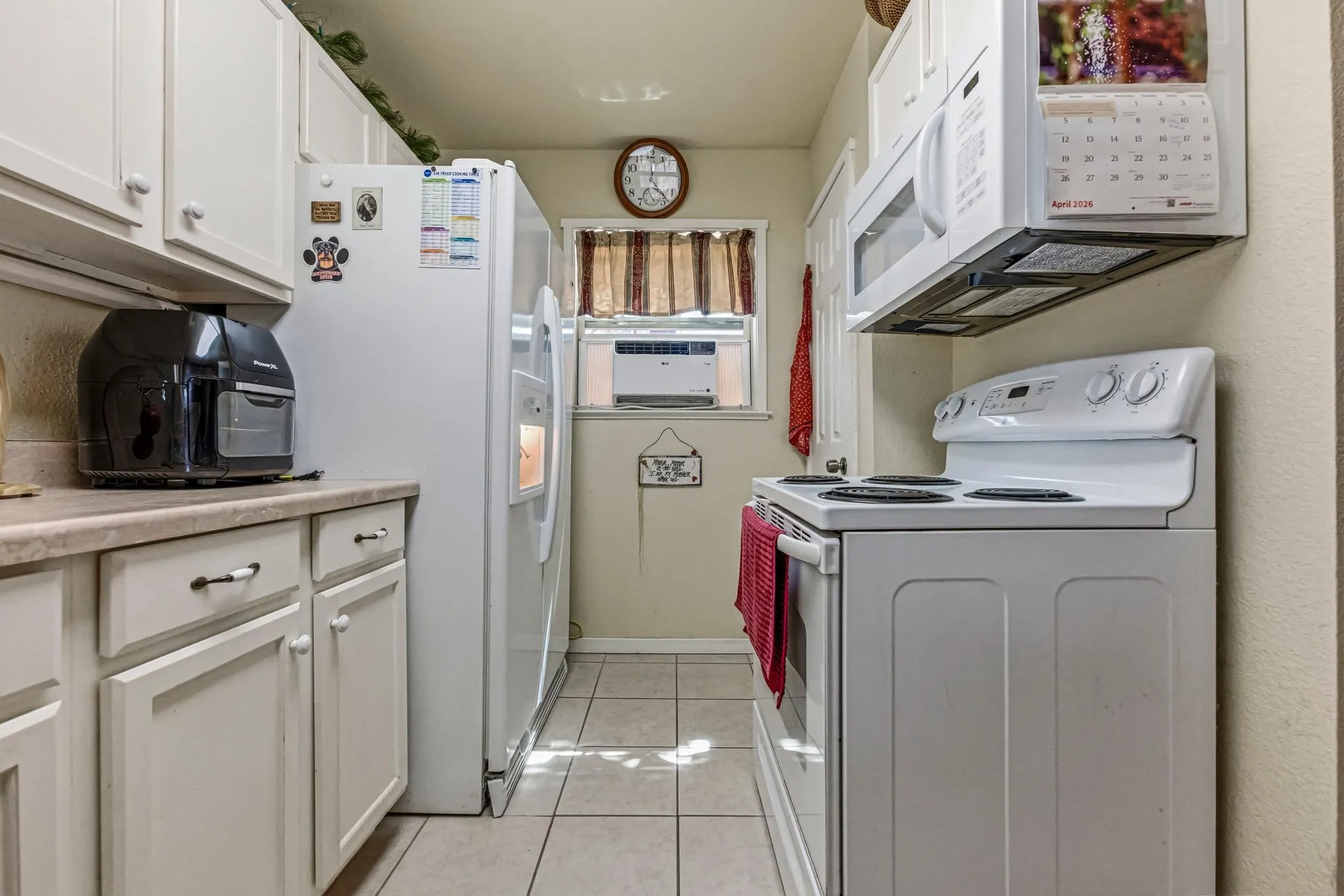 Photo 4 of 600 MISTI LN