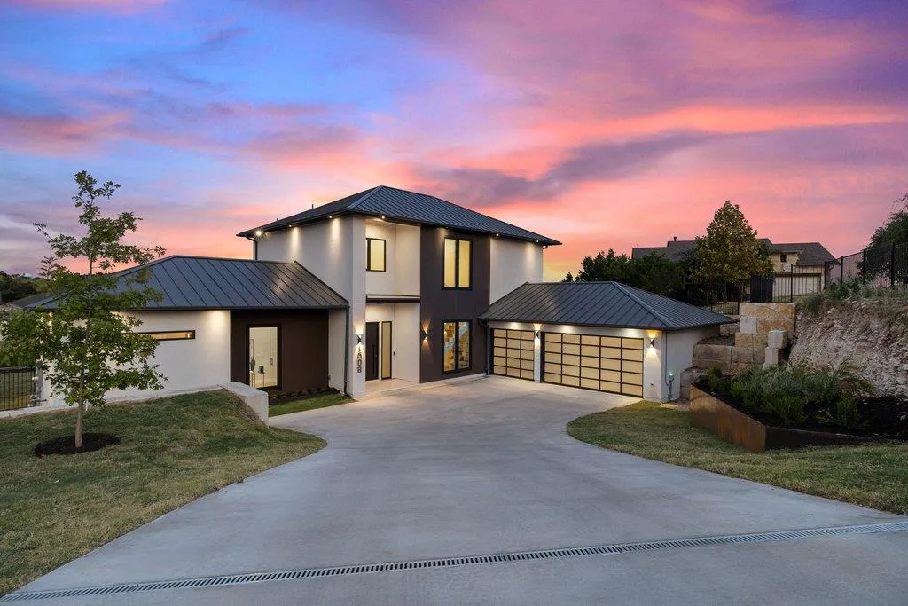 Photo 2 of 1508 CHALK BLUFF CT