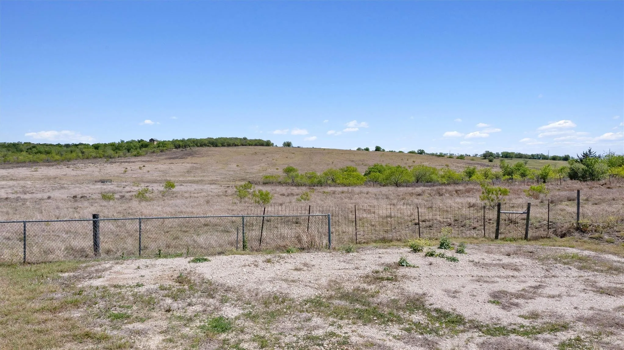 Photo 5 of 1167 COUNTY ROAD 427 NONE