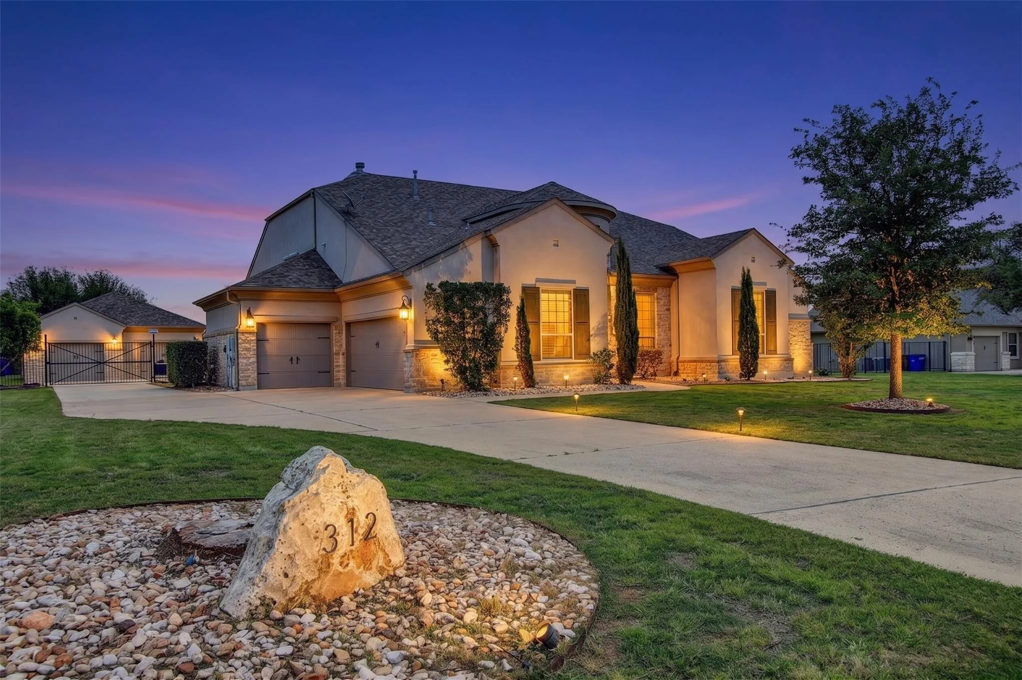 Photo of 312 FLINTLOCK DR, Leander, TX, 78641