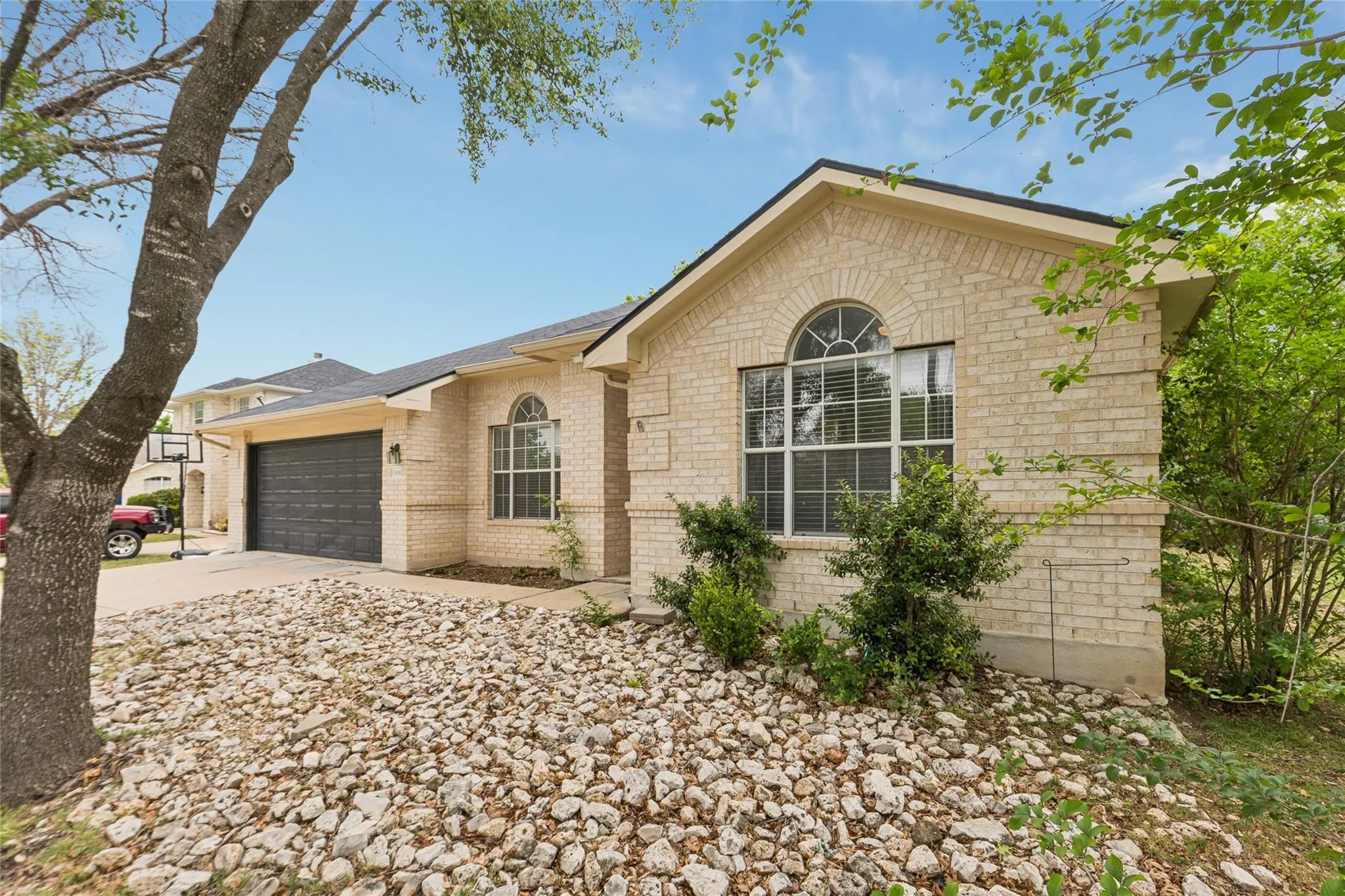 Photo 2 of 1506 COSMOS WAY