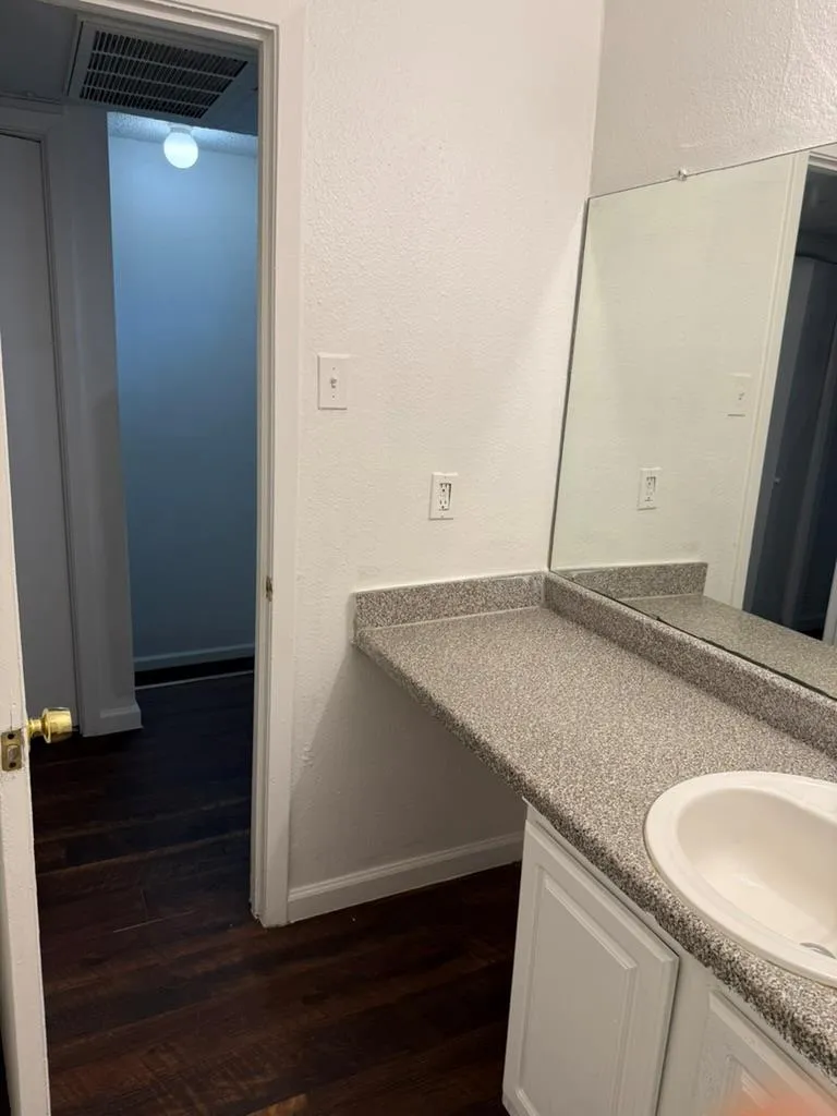 Photo 4 of 2124 BURTON DR #251