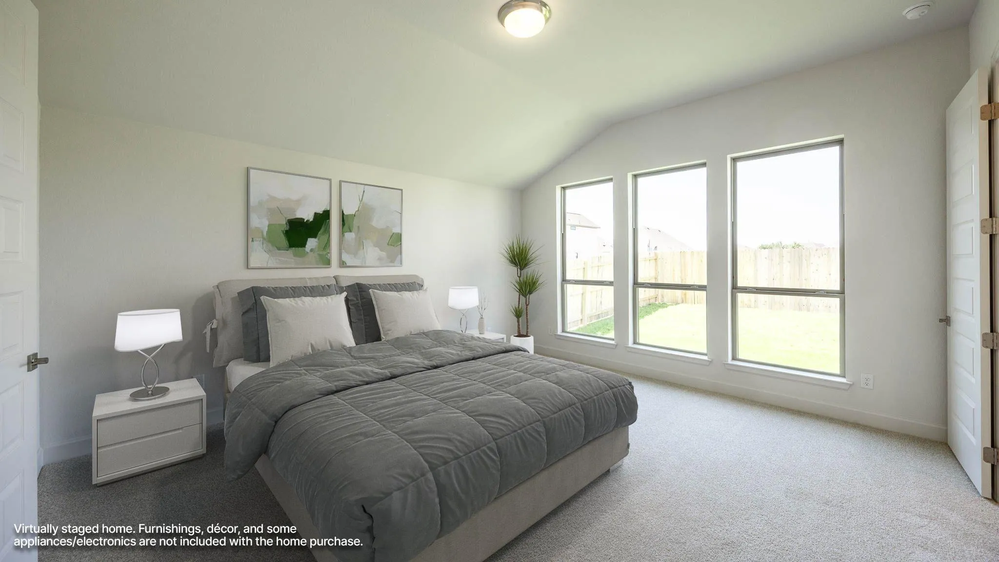 Photo 5 of 216 MONTECIDO DR