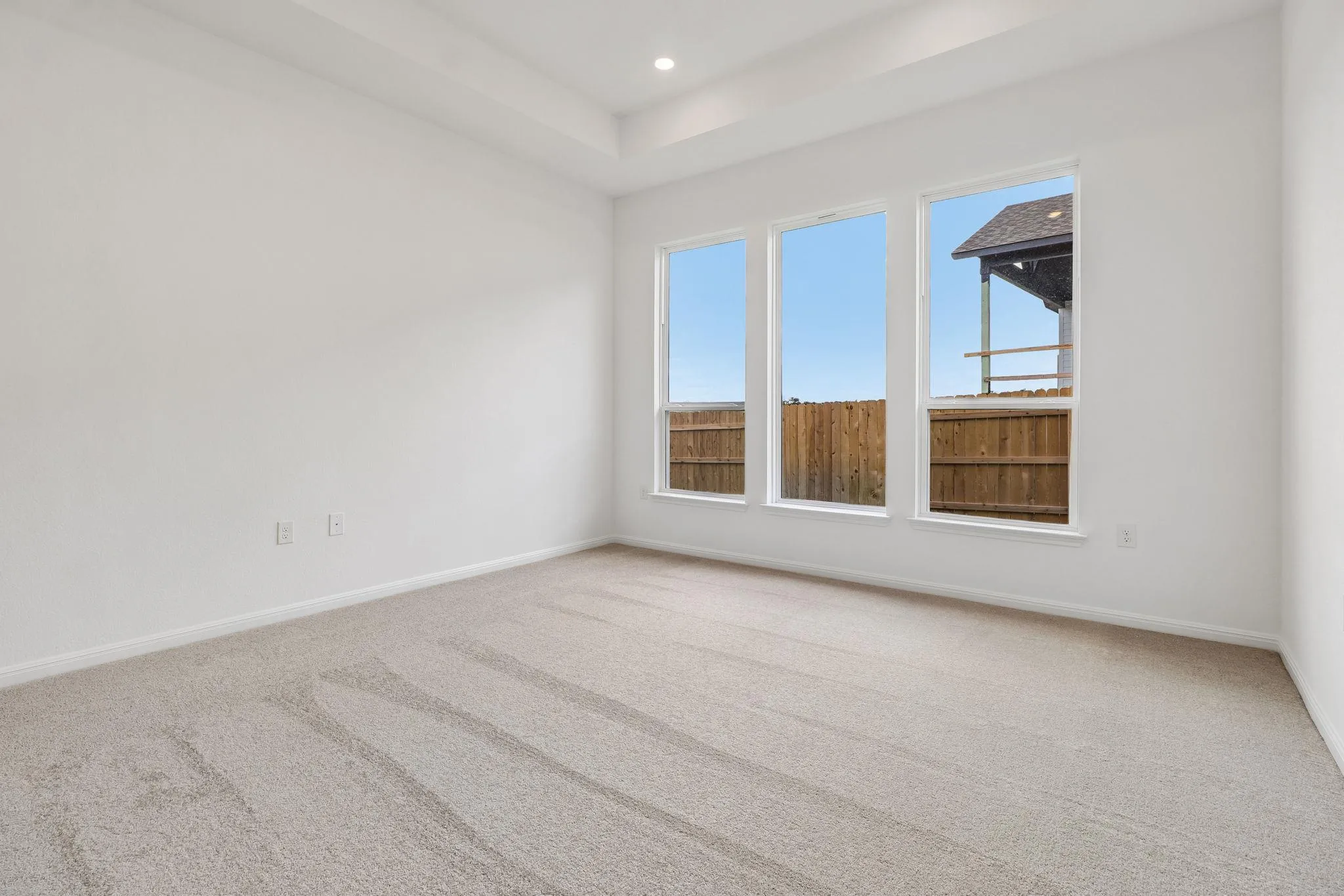 Photo 5 of 110 CANCHO HILL DR