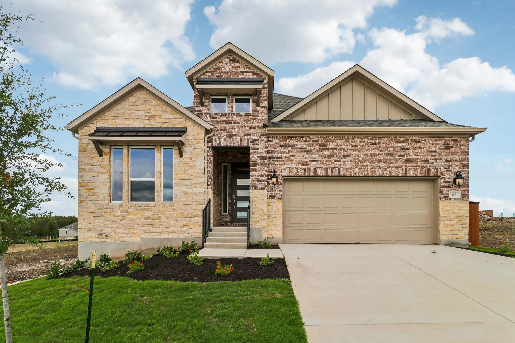 Photo of 110 CANCHO HILL DR, Cedar Creek, TX, 78602