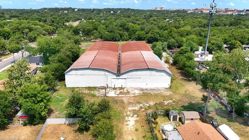 Photo of 312 COMACHO ST, San Marcos, TX, 78666