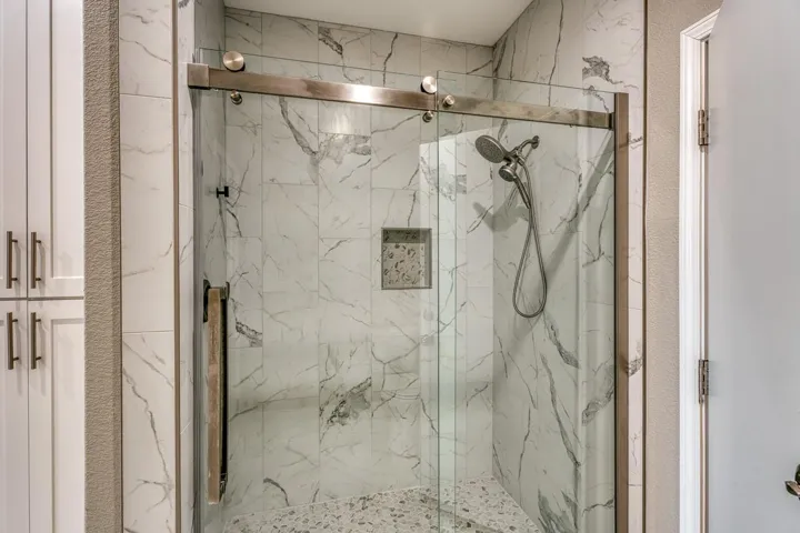 Walk in Shower