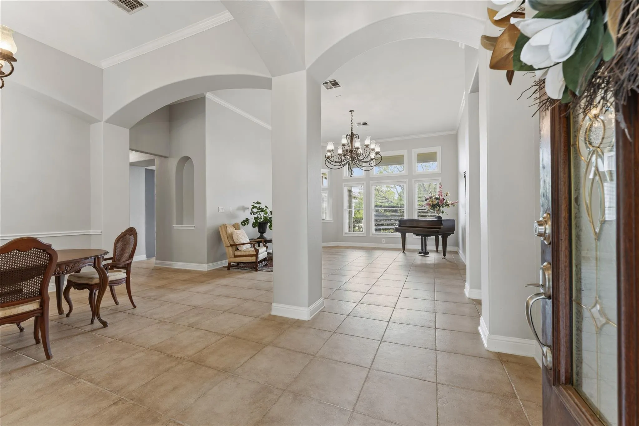 Photo 3 of 220 MALLET CT