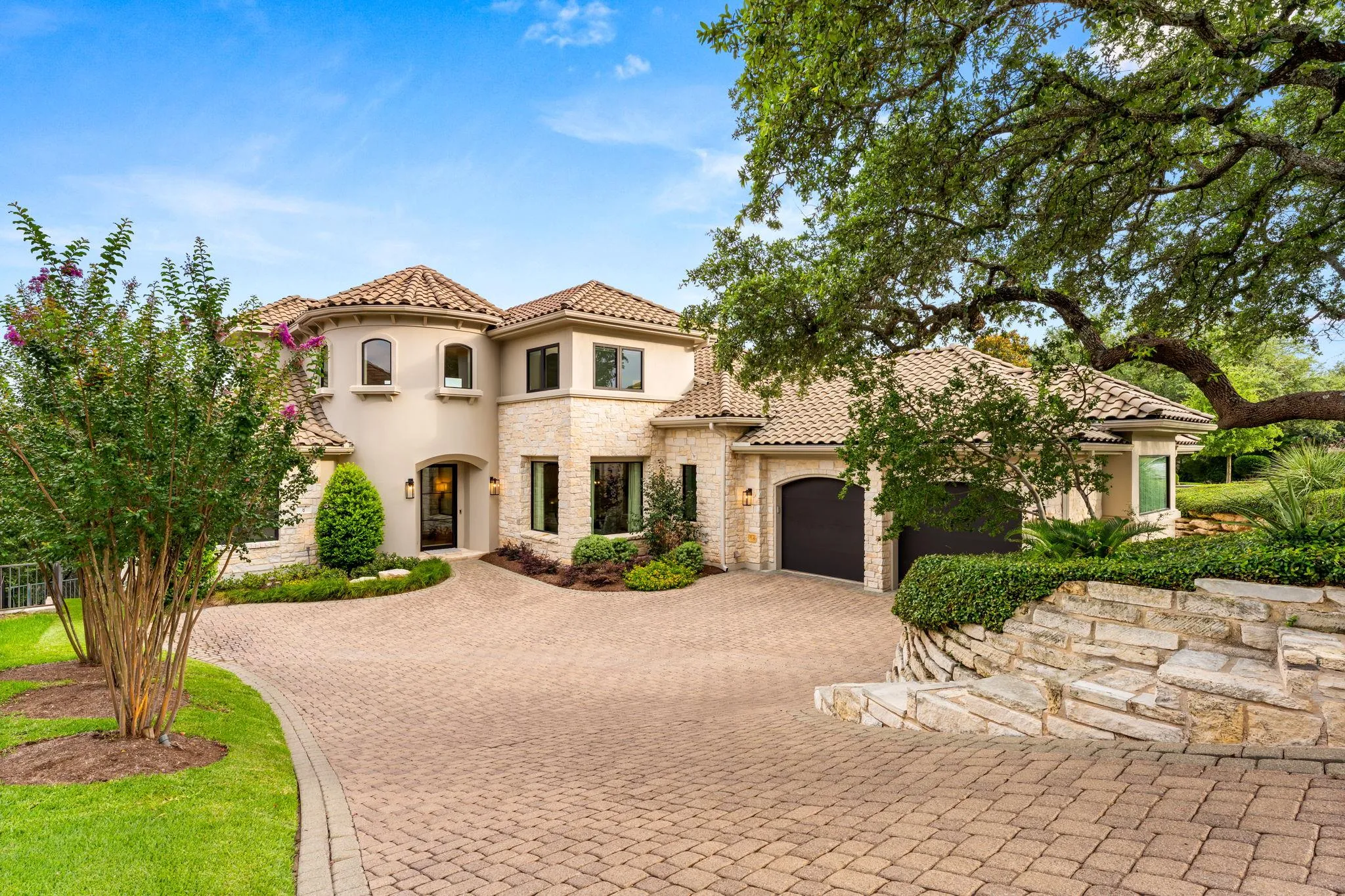 Photo 4 of 2300 BARTON CREEK BLVD #8