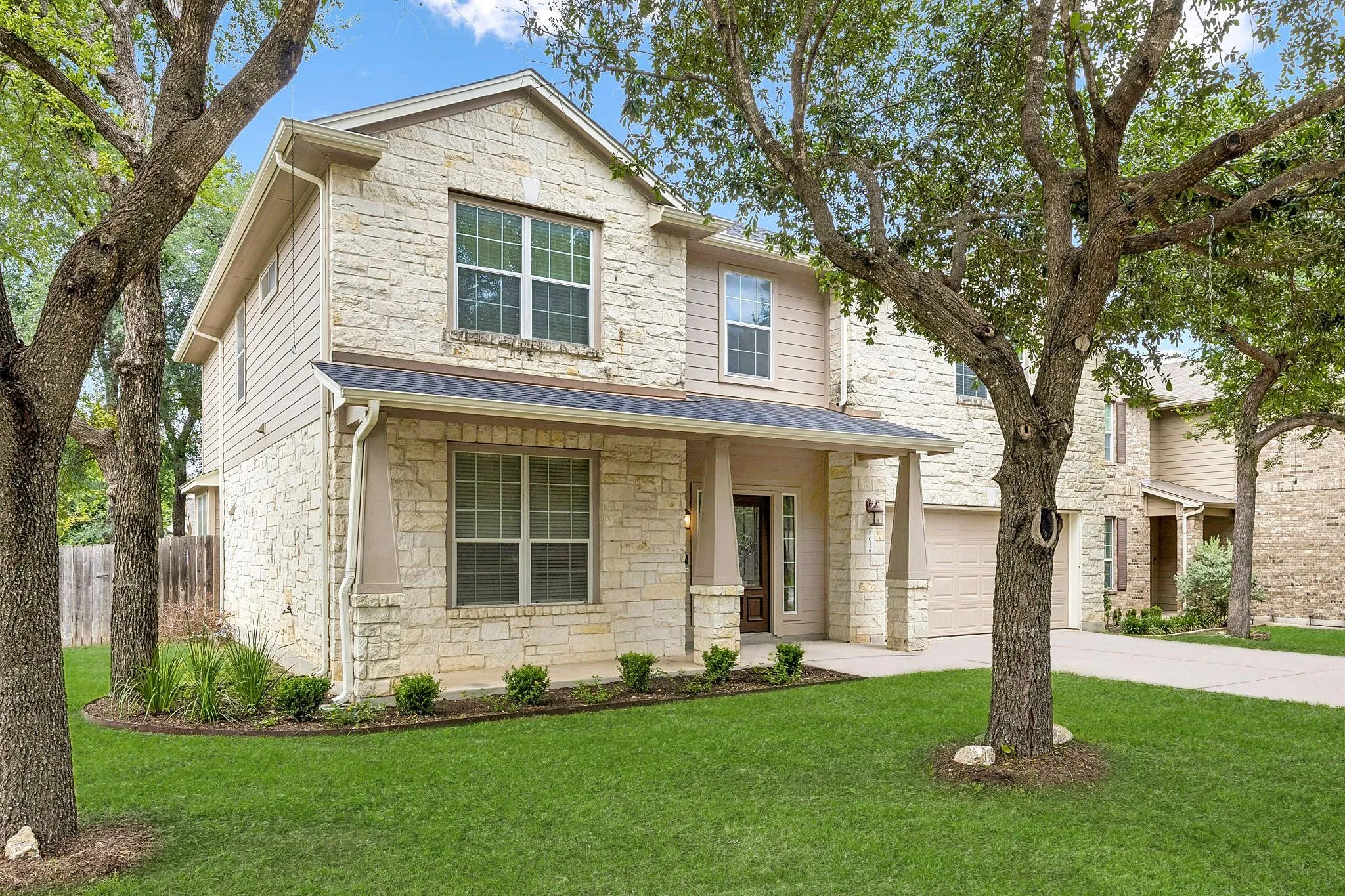 Photo of 391 MIDDLE CRK, Buda, TX, 78610