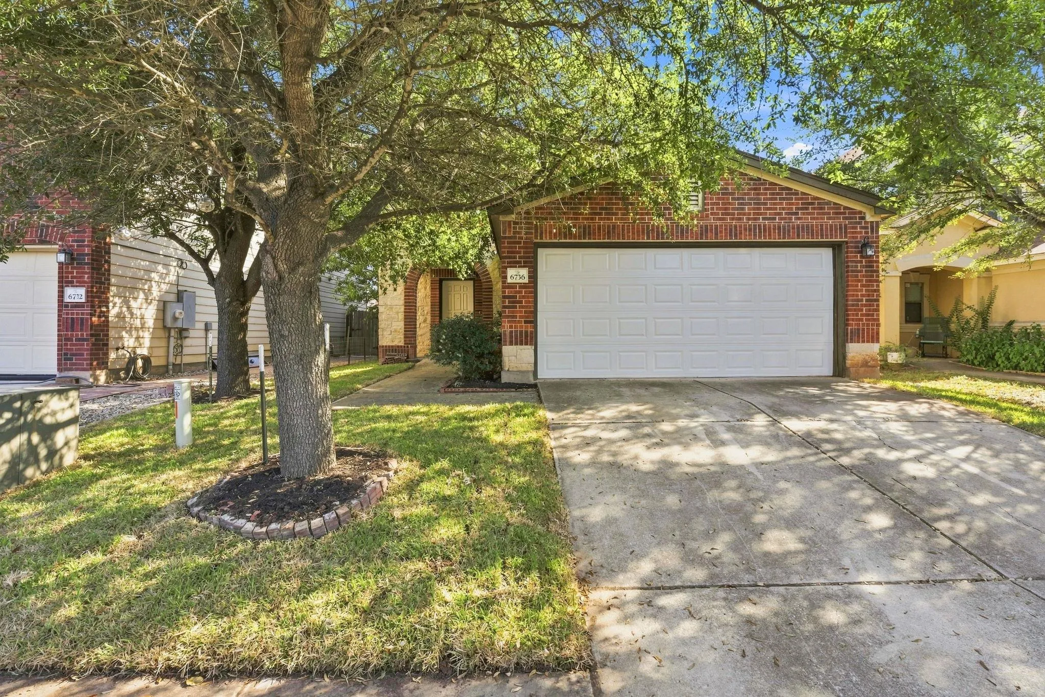 Photo of 6736 CORNISH HEN LN, Austin, TX, 78747
