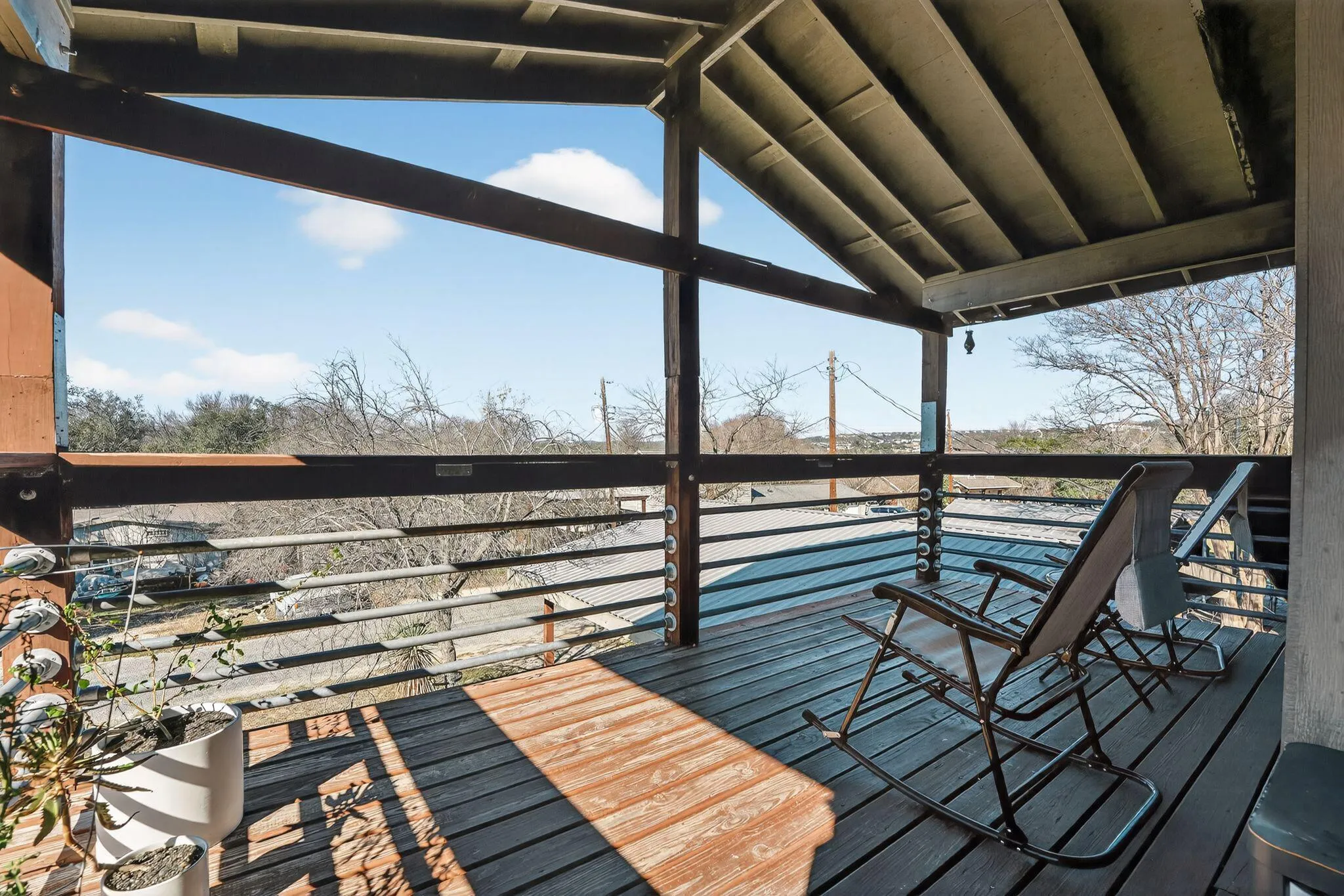 Photo 5 of 2401 DE SOTO DR