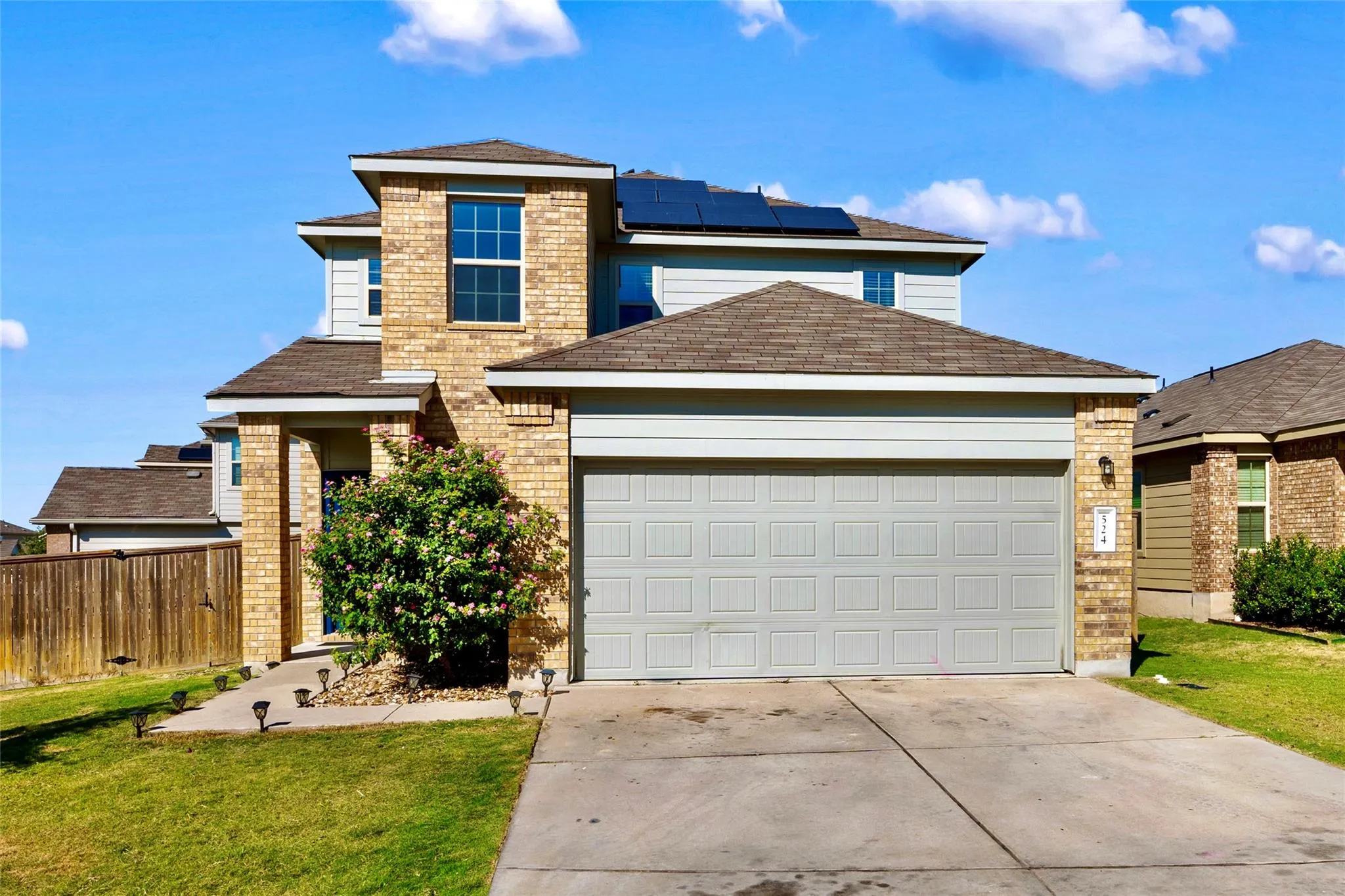 Photo of 524 CIRCLE WAY #12F, Jarrell, TX, 76537
