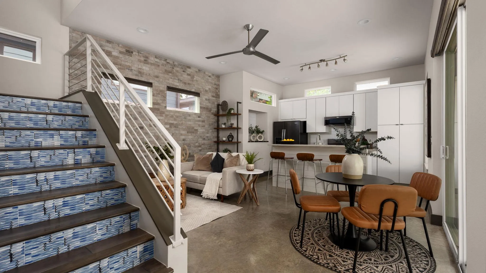Photo of 1905 PENNSYLVANIA AVE #A & B, Austin, TX, 78702