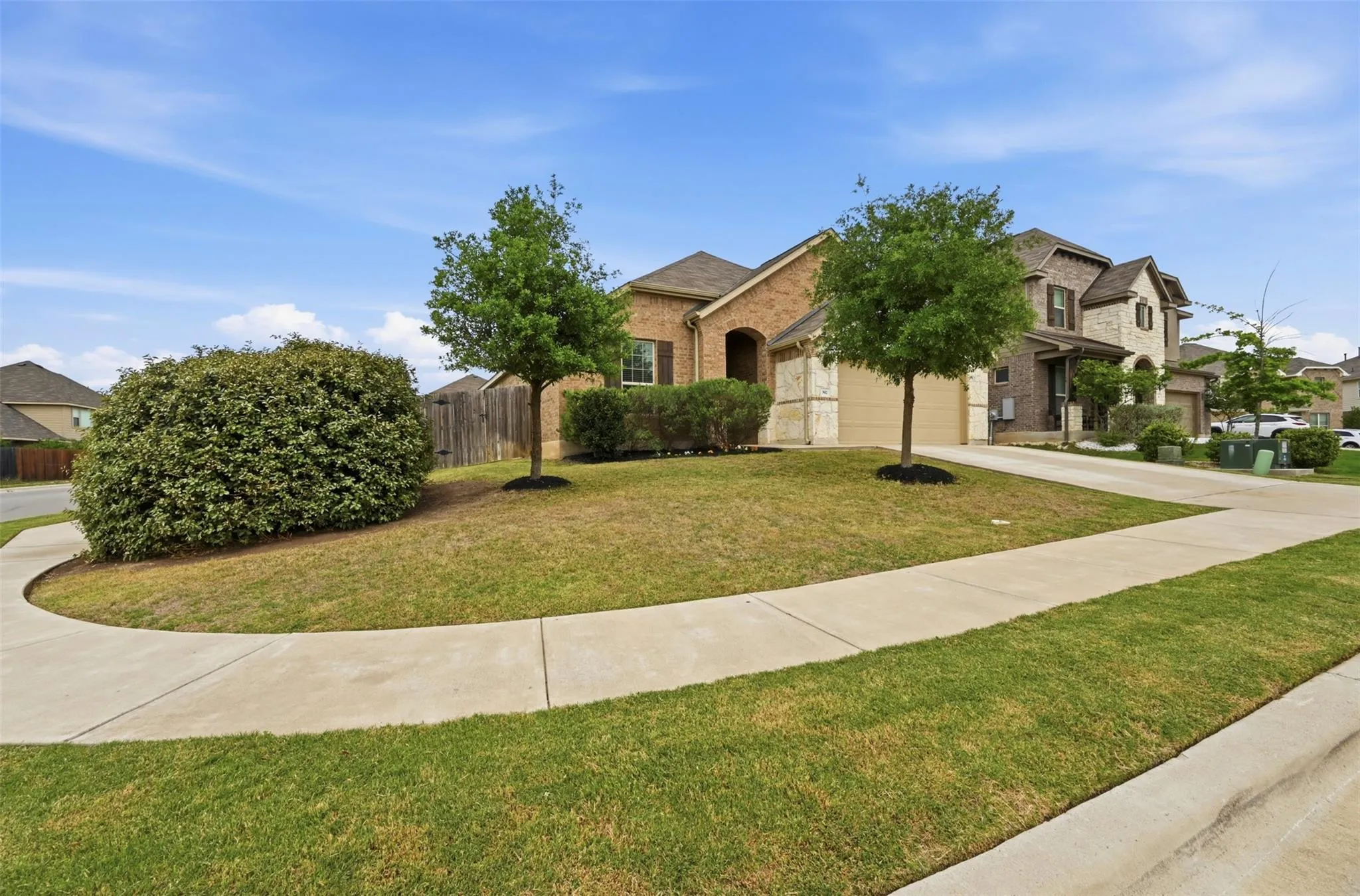 Photo of 392 ALGAROBA LOOP, Buda, TX, 78610