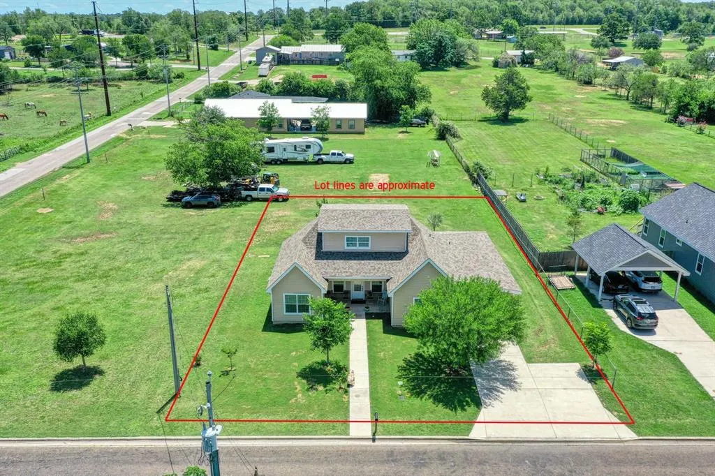 Photo of 2409 PECAN ST, Bastrop, TX, 78602