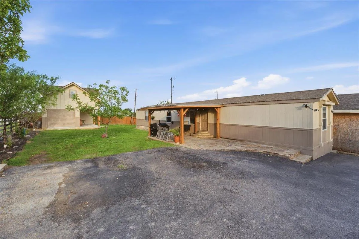 Photo of 112 STORM CT, Kyle, TX, 78640